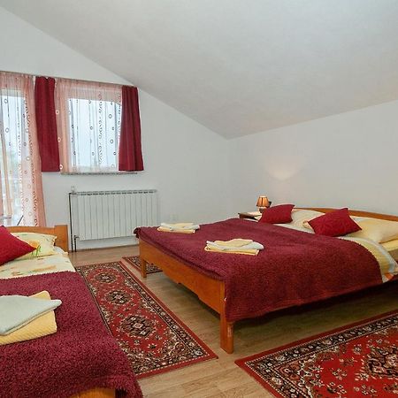 Giga Apartment Rakovica Dış mekan fotoğraf