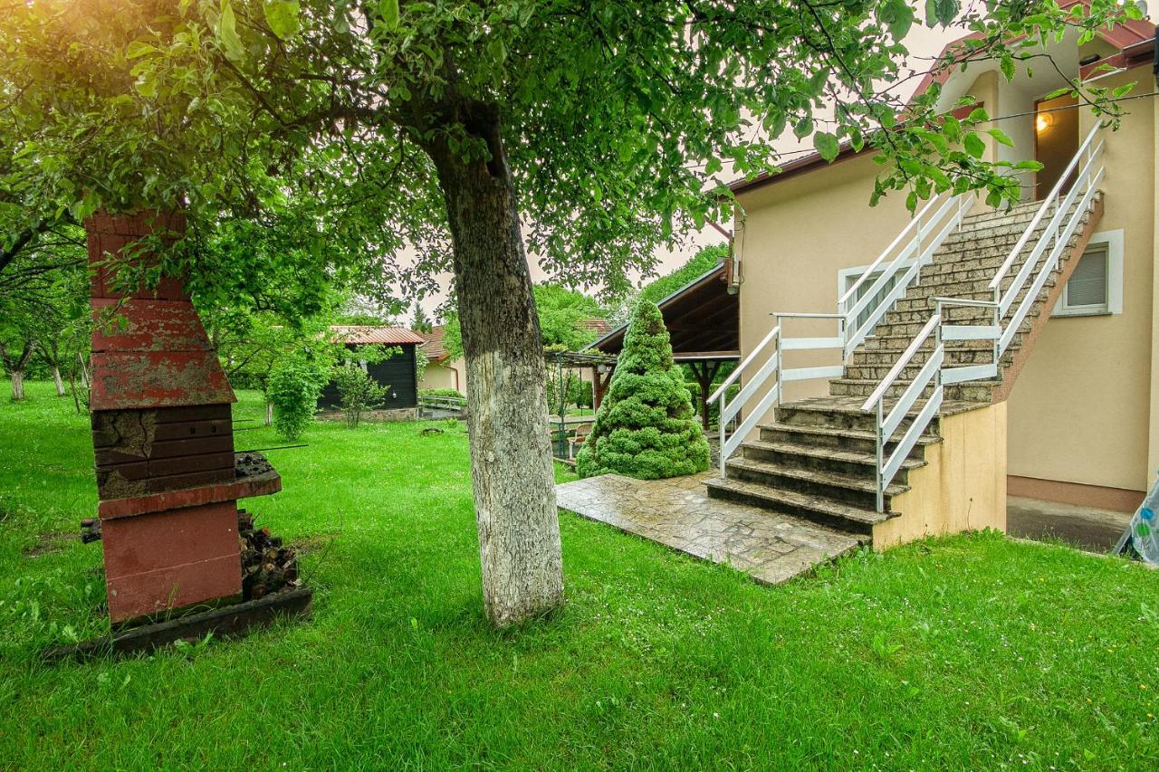 Giga Apartment Rakovica Dış mekan fotoğraf