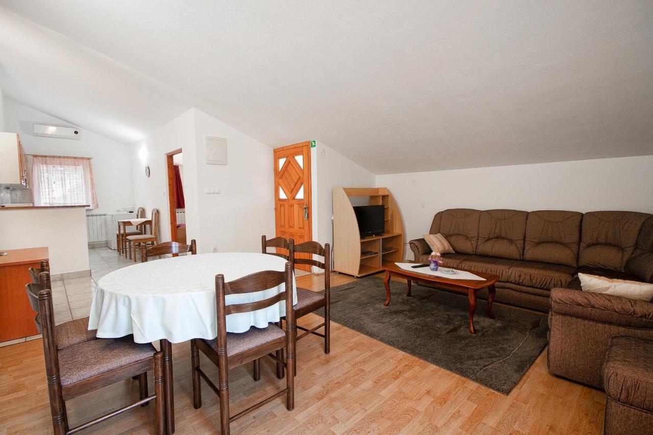Giga Apartment Rakovica Dış mekan fotoğraf